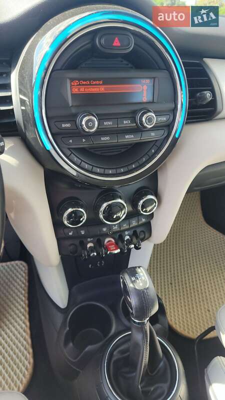 Хэтчбек MINI Cooper 2016 в Одессе