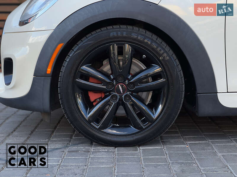 Хэтчбек MINI Cooper 2017 в Одессе фото 11 Хэтчбек MINI Cooper 2017 в Одессе