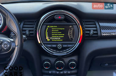 Хэтчбек MINI Cooper 2017 в 