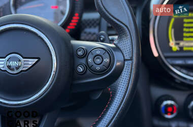 Хэтчбек MINI Cooper 2017 в 