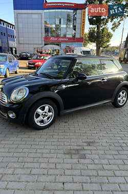 Хетчбек MINI Cooper 2009 в 