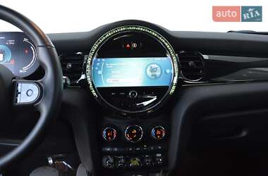 Хэтчбек MINI Cooper 2023 в 