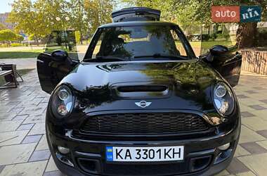 Хэтчбек MINI Cooper 2013 в 