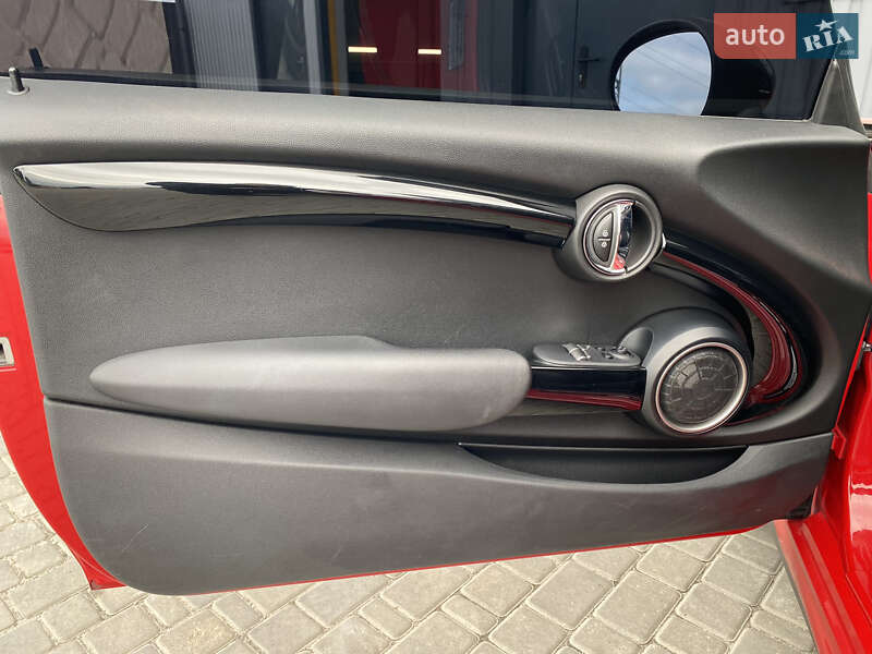 Хетчбек MINI Cooper 2015 в Вінниці