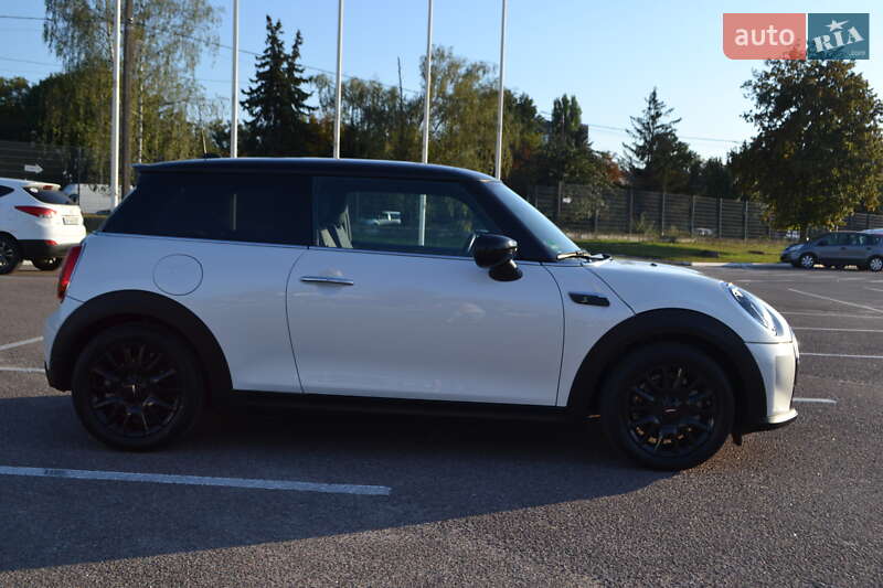 Хэтчбек MINI Cooper 2023 в Житомире фото 7 Хэтчбек MINI Cooper 2023 в Житомире