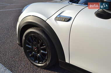 Хэтчбек MINI Cooper 2023 в 