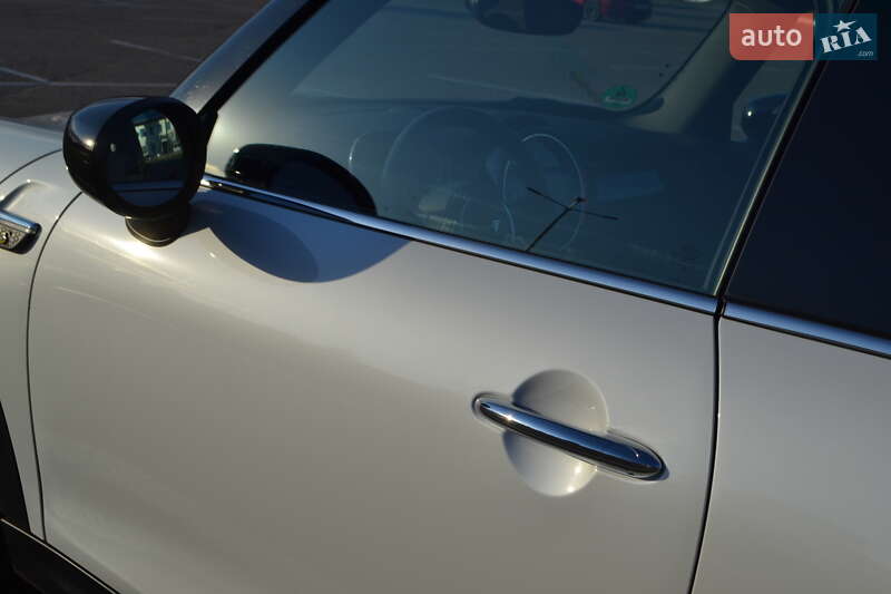 Хэтчбек MINI Cooper 2023 в Житомире фото 13 Хэтчбек MINI Cooper 2023 в Житомире