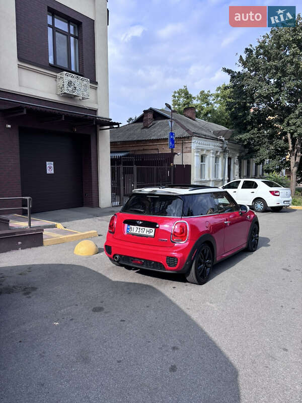 Хетчбек MINI Cooper 2017 в Полтаві
