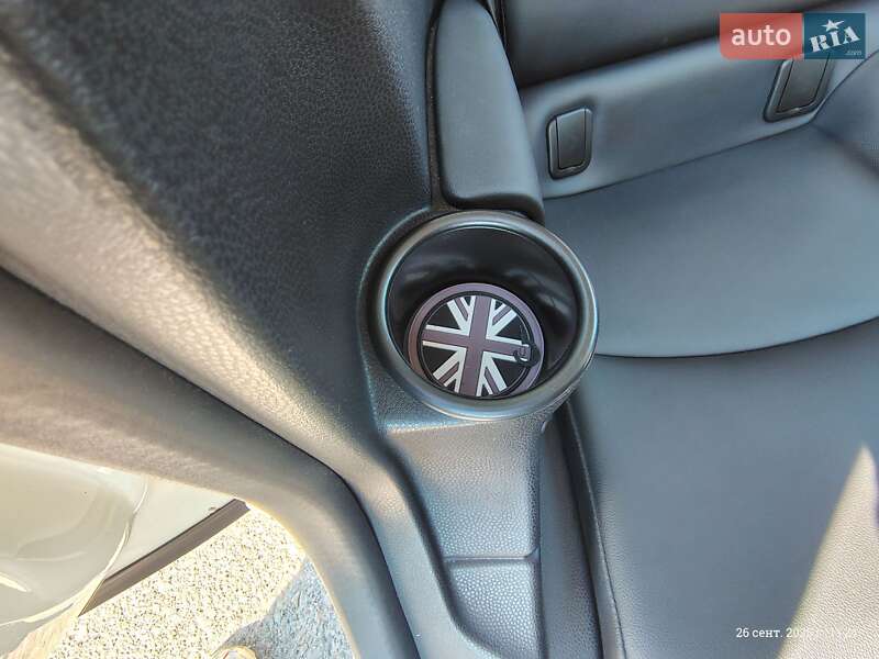 Хетчбек MINI Cooper 2013 в Кам'янському