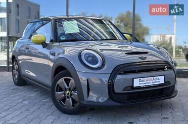 Хэтчбек MINI Cooper 2022 в 