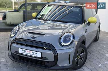 Хэтчбек MINI Cooper 2022 в 