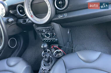 Хэтчбек MINI Cooper 2013 в 