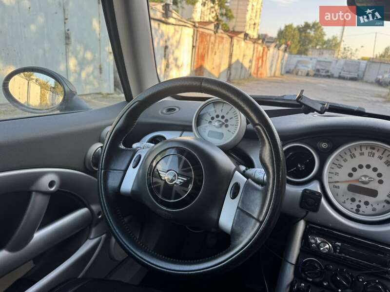 Хетчбек MINI Cooper 2002 в Харкові