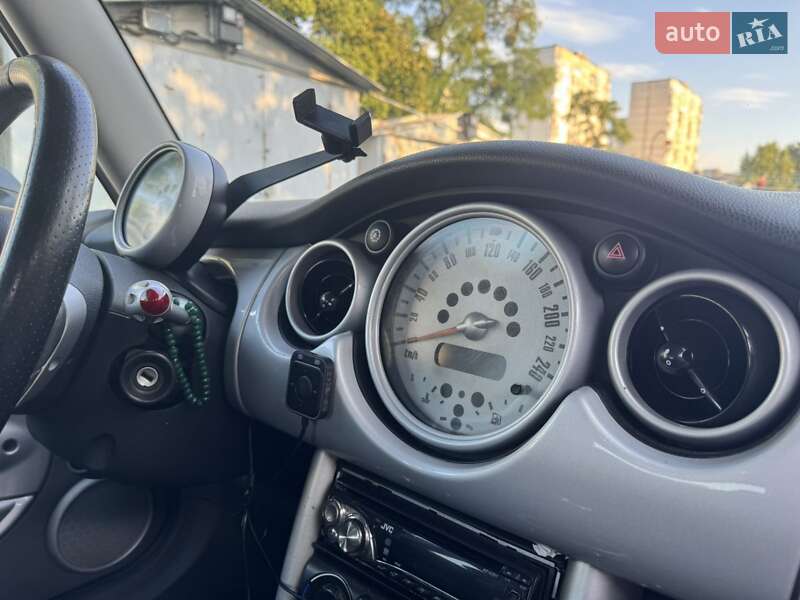 Хетчбек MINI Cooper 2002 в Харкові