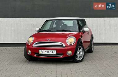 Хетчбек MINI Cooper 2008 в 