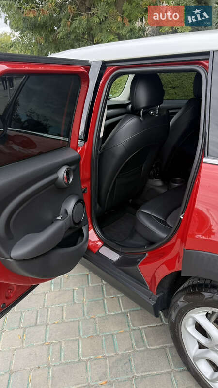Хэтчбек MINI Cooper 2016 в Одессе