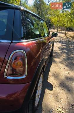 Хэтчбек MINI Cooper 2008 в 