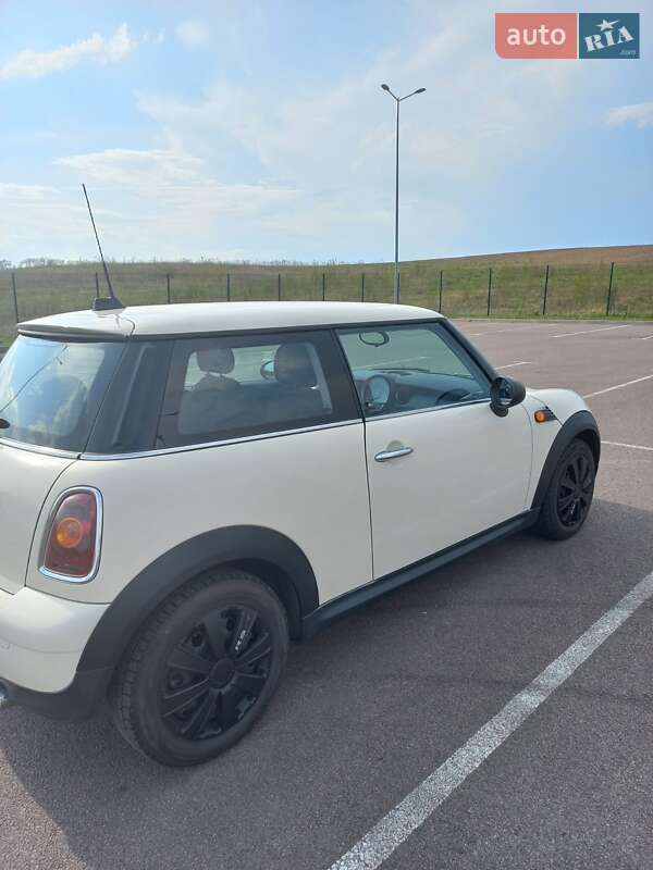Хетчбек MINI Cooper 2009 в Рівному