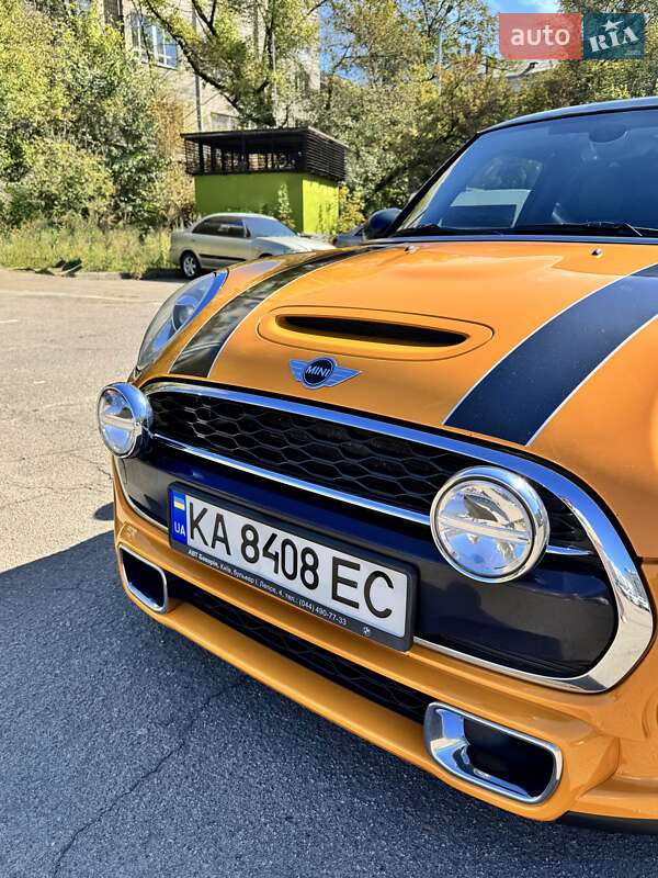 Хэтчбек MINI Cooper 2014 в Киеве