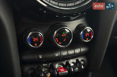 Хэтчбек MINI Cooper 2014 в 
