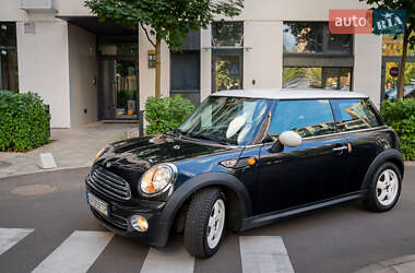 Хэтчбек MINI Cooper 2006 в Киеве