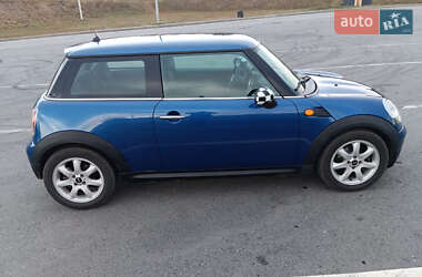 Хетчбек MINI Cooper 2008 в 