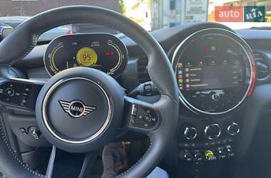 Хэтчбек MINI Cooper 2023 в 