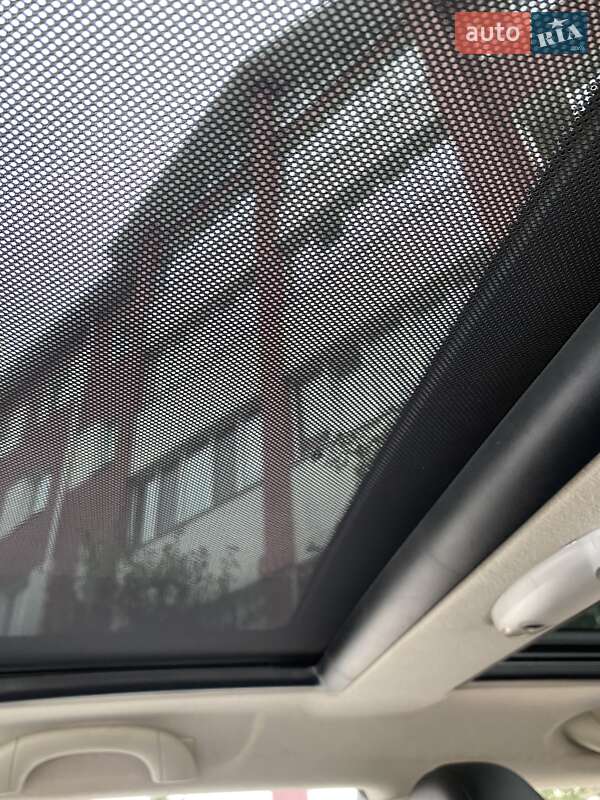 Хэтчбек MINI Cooper 2012 в Киеве