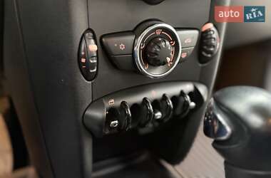 Хетчбек MINI Cooper 2011 в 