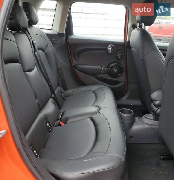 Хэтчбек MINI Cooper 2020 в Киеве фото 9 Хэтчбек MINI Cooper 2020 в Киеве