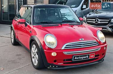 Хэтчбек MINI Cooper 2006 в 
