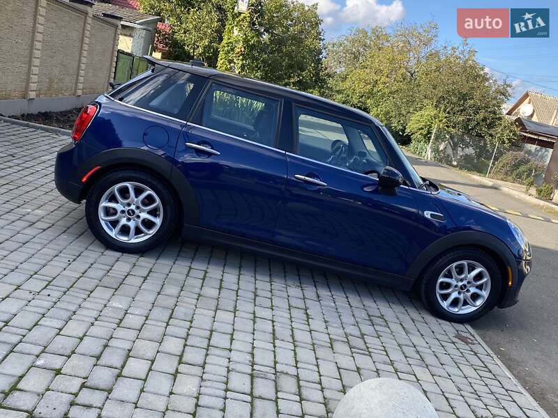 Хэтчбек MINI Cooper 2017 в Одессе