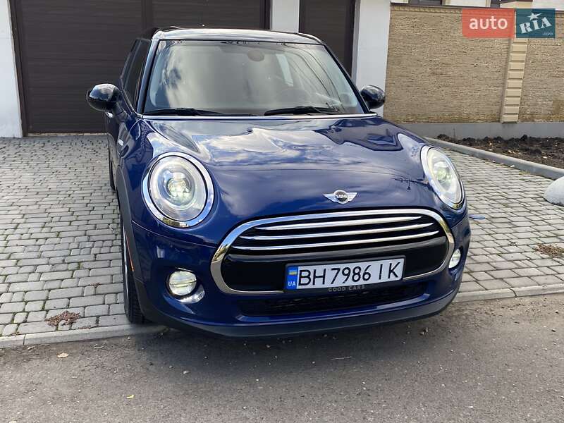 Хэтчбек MINI Cooper 2017 в Одессе