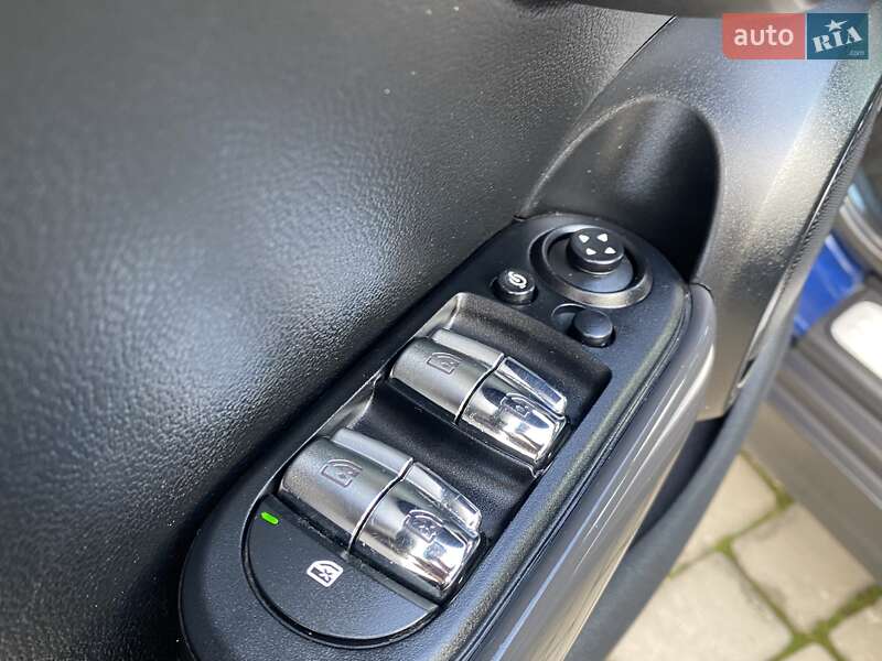 Хэтчбек MINI Cooper 2017 в Одессе