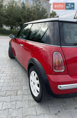 Хетчбек MINI Cooper 2002 в 