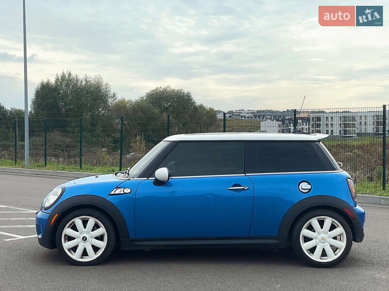 Хэтчбек MINI Cooper 2008 в Ровно