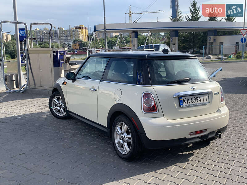 Хетчбек MINI Cooper 2012 в Києві фото 7 Хетчбек MINI Cooper 2012 в Києві