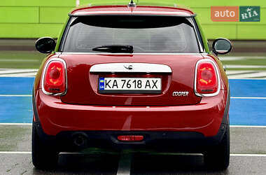 Хэтчбек MINI Cooper 2014 в 