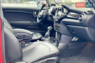 Хэтчбек MINI Cooper 2014 в 
