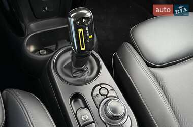 Хэтчбек MINI Cooper 2021 в 