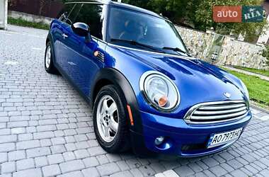 Хетчбек MINI Cooper 2008 в 