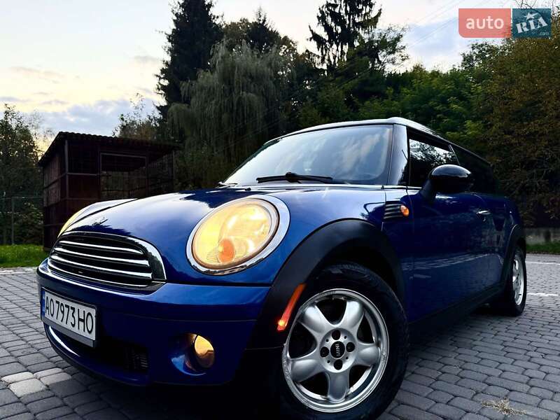 Хэтчбек MINI Cooper 2008 в Солотвине