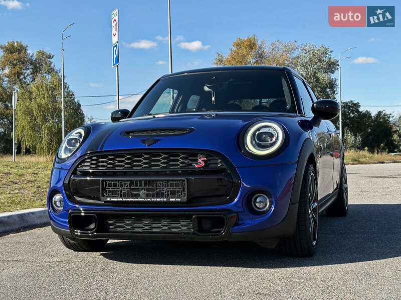 Хетчбек MINI Cooper 2020 в Києві