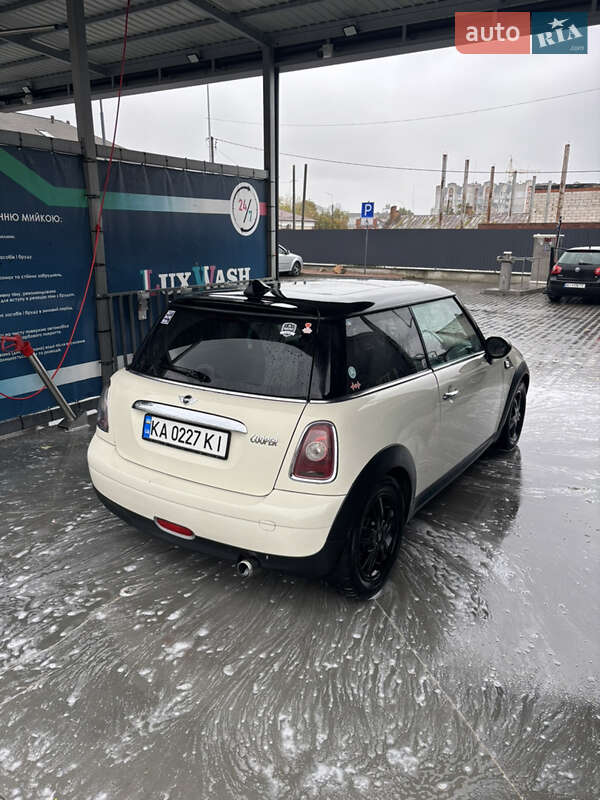 Хэтчбек MINI Cooper 2008 в Белой Церкви фото 5 Хэтчбек MINI Cooper 2008 в Белой Церкви