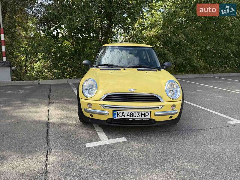 Хетчбек MINI Cooper 2002 в Броварах
