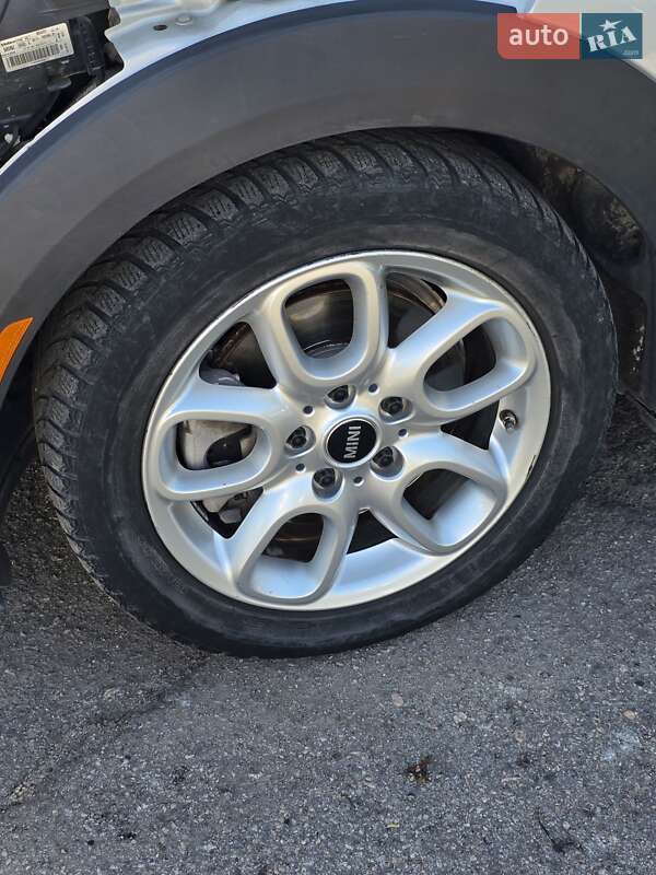 Хетчбек MINI Cooper 2014 в Запоріжжі