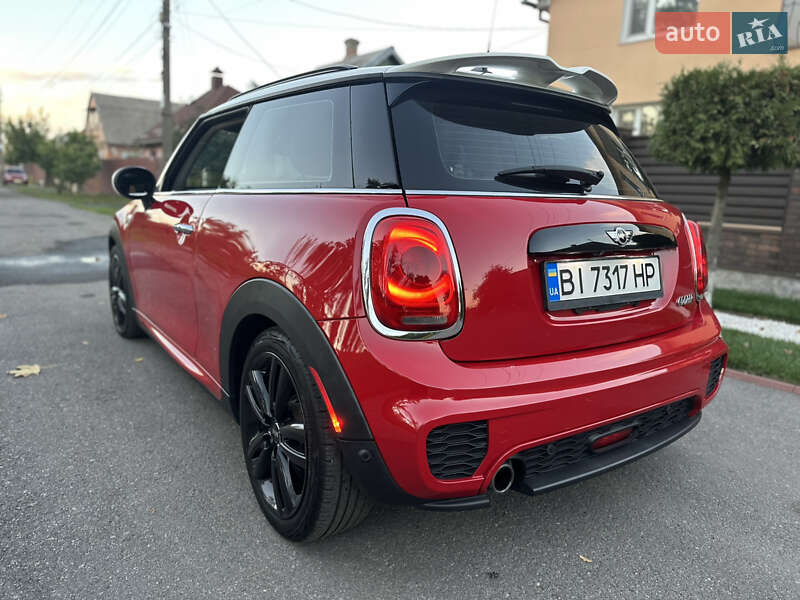 Хэтчбек MINI Cooper 2017 в Полтаве