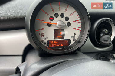 Хетчбек MINI Cooper 2012 в 