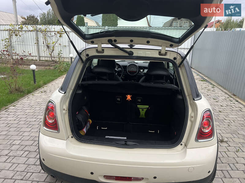 Хетчбек MINI Cooper 2012 в Боярці