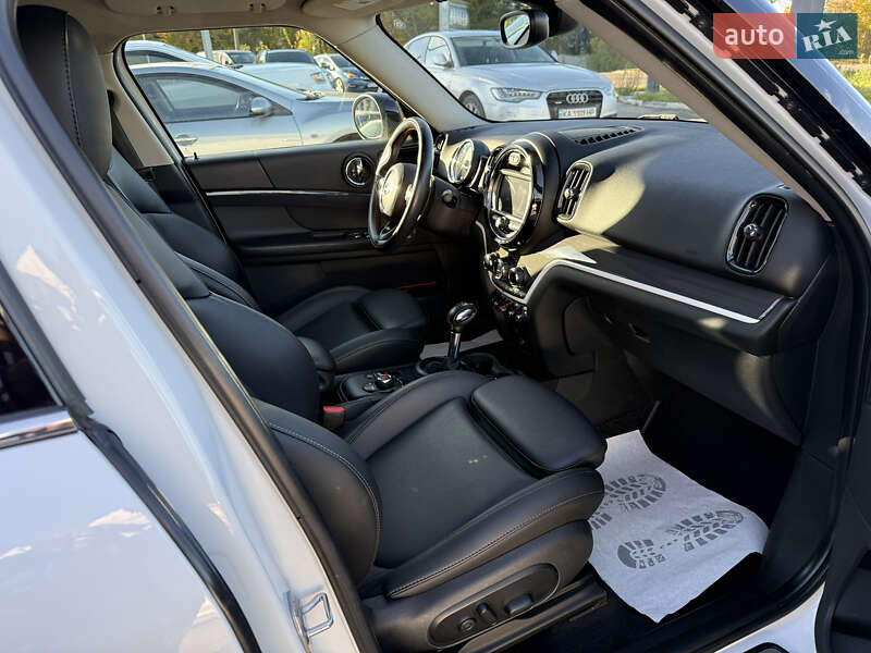 Хетчбек MINI Cooper 2018 в Житомирі